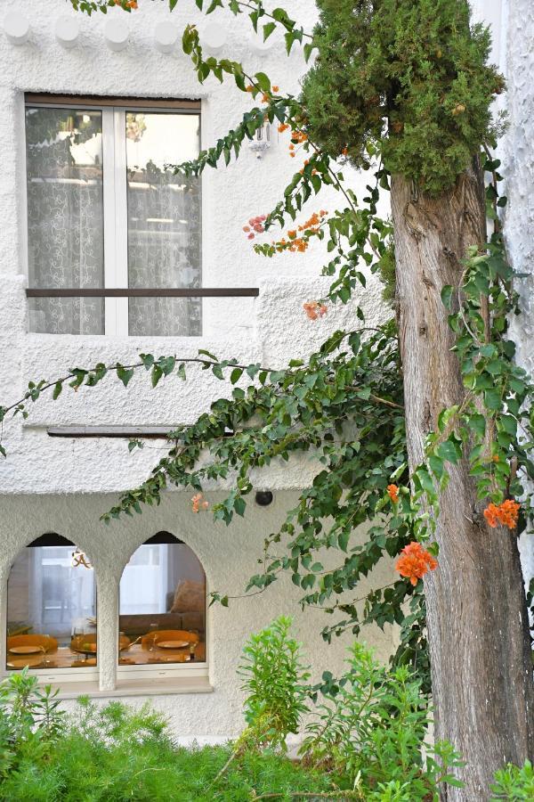 Yellow Jasper - Gemstone Getaway Marbella Ngoại thất bức ảnh
